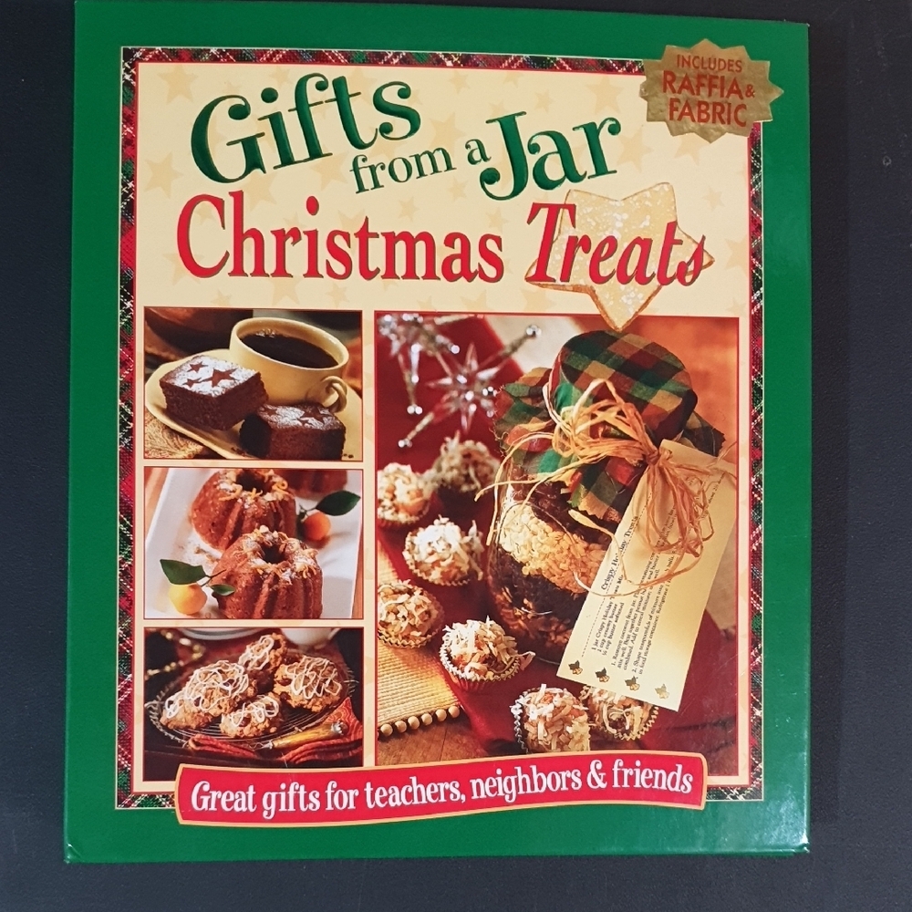 Gifts from a Jar Christmas Treats Book